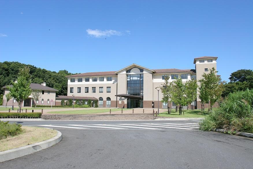 Library of Nursing and Medical Care (Shonan Fujisawa Media Center)