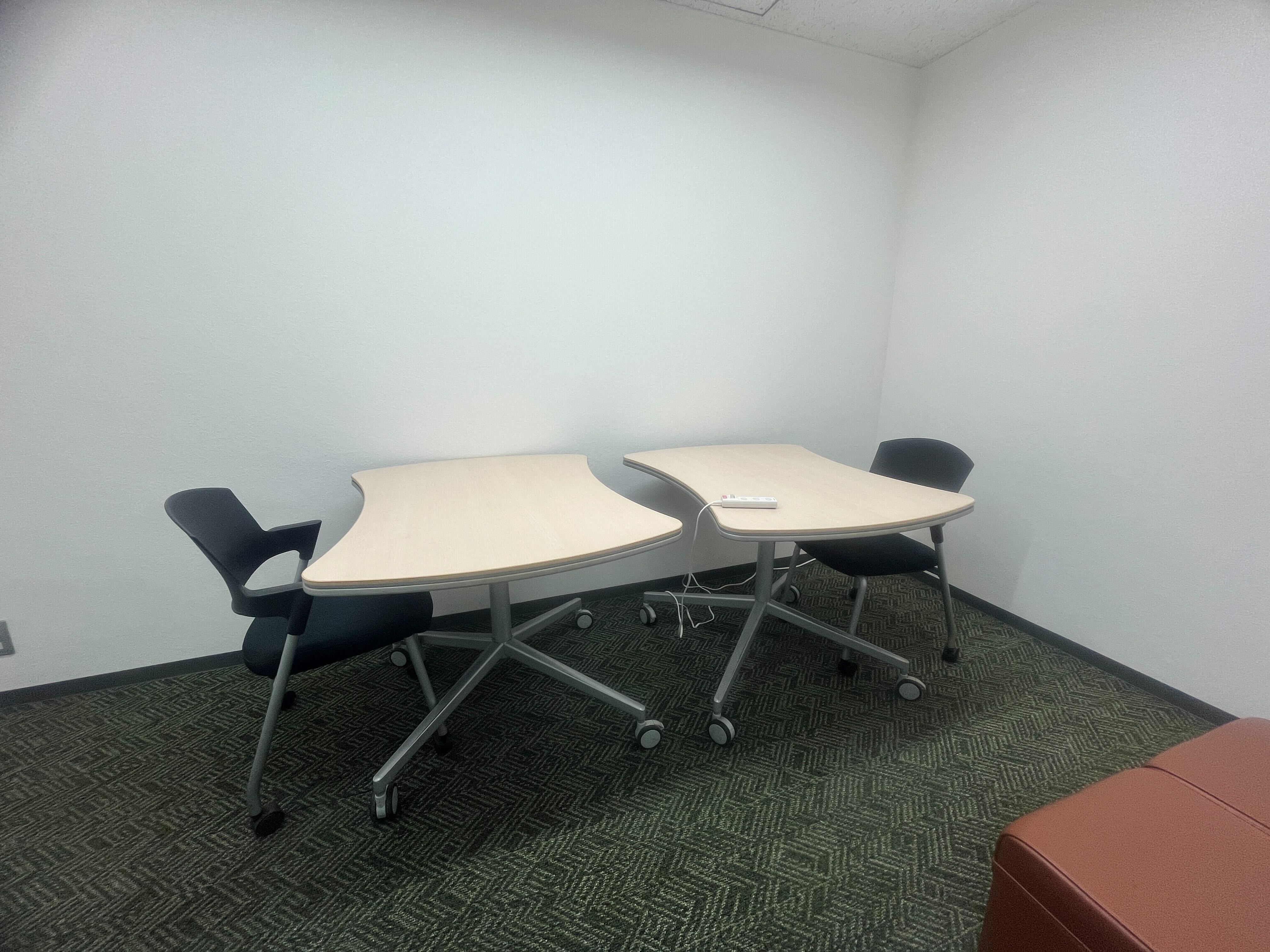4階小会議室